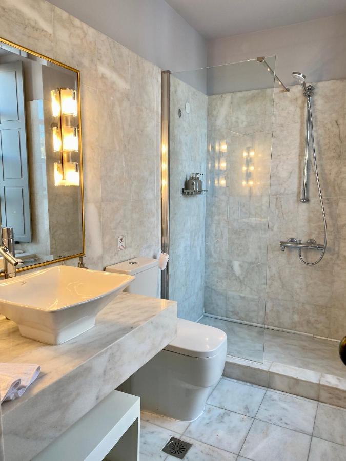 Villa Selena Ermoupoli Bagian luar foto